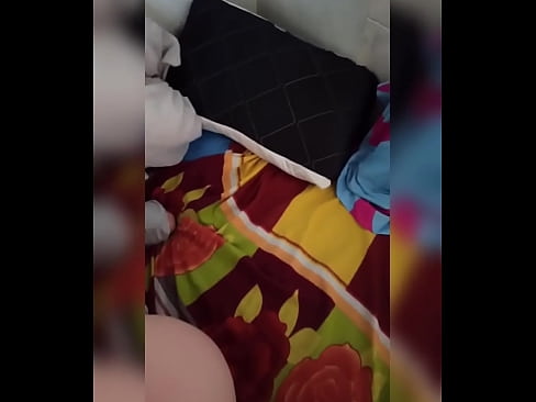 ❤️ Babaturan sakamar kuring cicing di bumi nyalira sabab salakina nuju liburan sareng kuring nyandak kasempetan pikeun bangsat sareng ngeusian buritna ku susu. ️ video seks dina pornosu.fuckmymac.ru ❌️